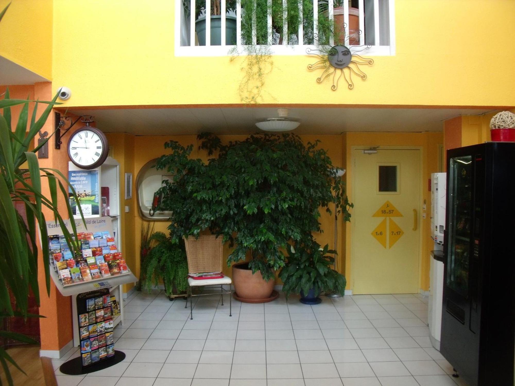 Hotel Noctuel Blois Sud Saint-Gervais-la-Forêt Exterior foto